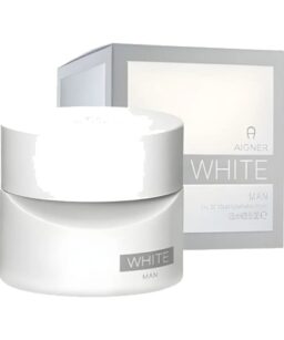 Aigner White by Etienne Aigner for Men Eau de Toilette Spray 4.2 oz